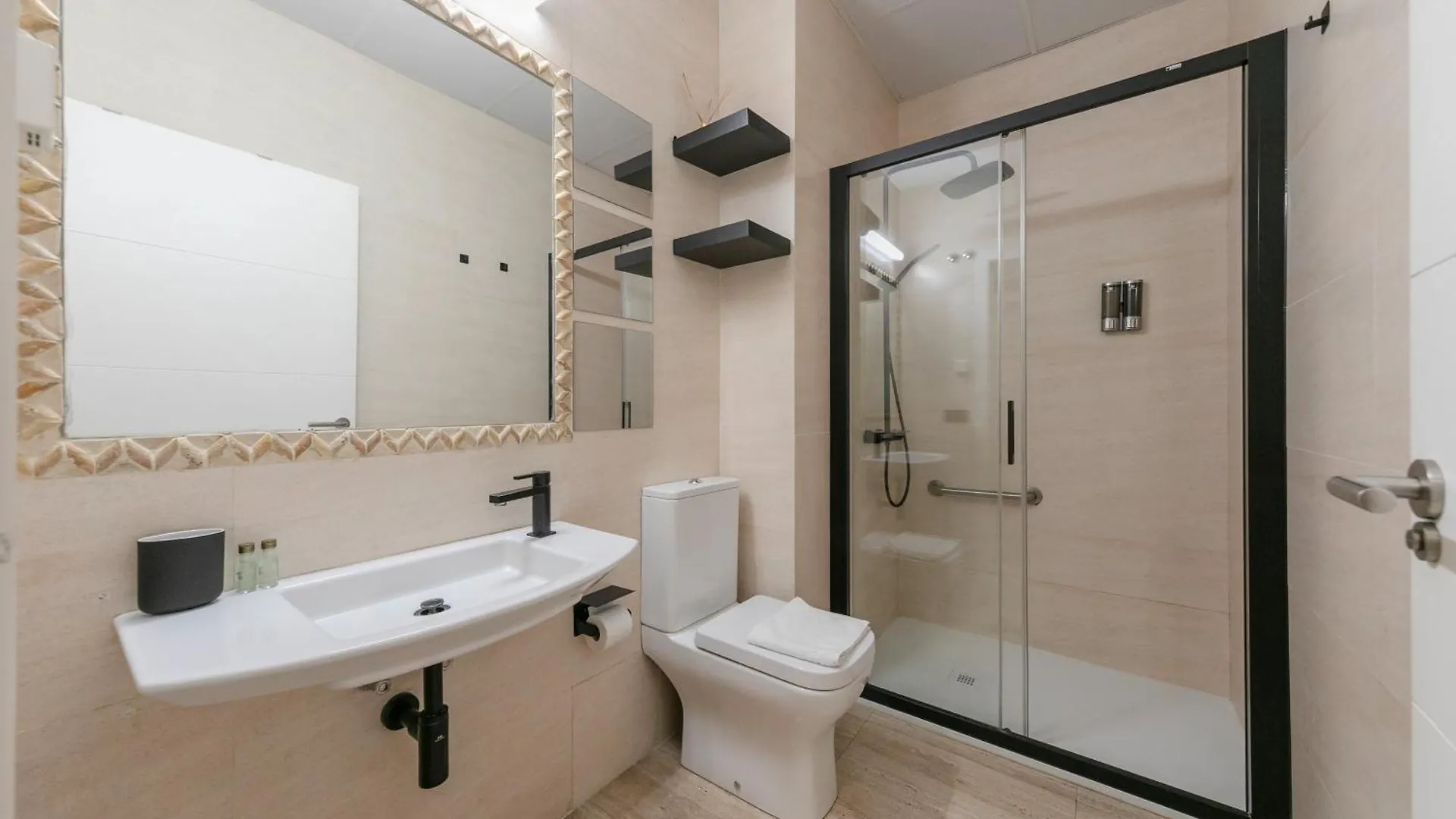 Guadalquivir Apartment Seville